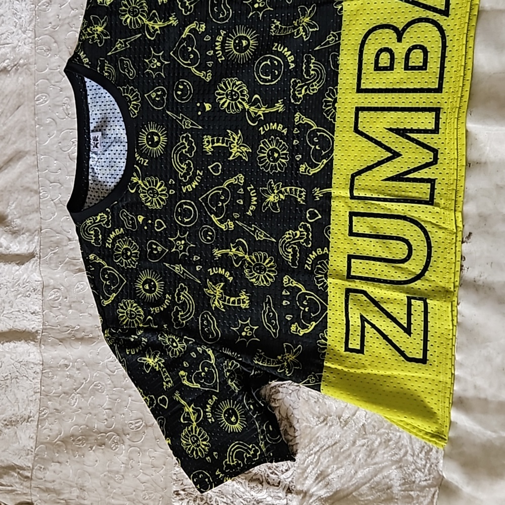 Zumba Wear Mesh Boxy Crop Top - XL - Length 22"-23" - Picture 2 of 10